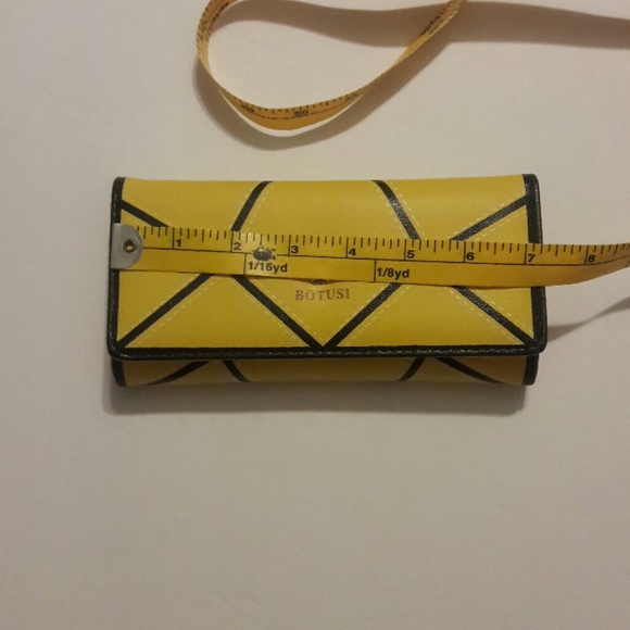 Pink and black Botusi wallet - Picture 6 of 8